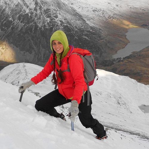 Francesca Mancuso climbing a mountain