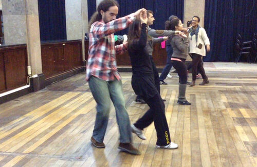 Ignacio Vidal dancing with Paula Sousa